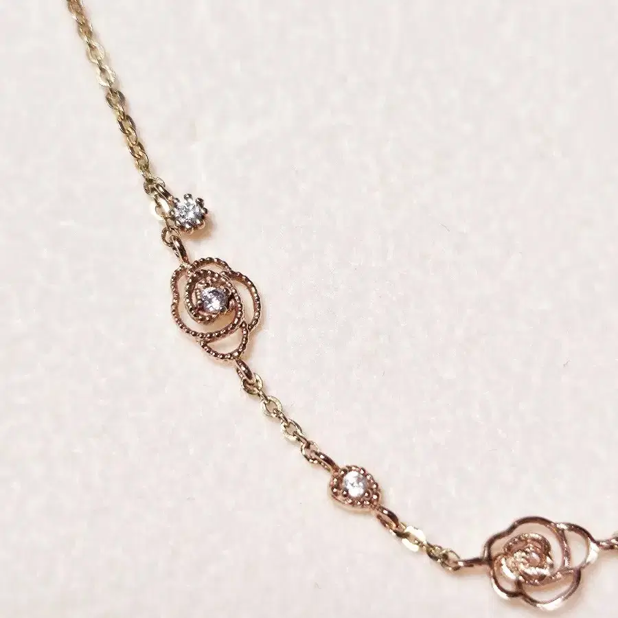 LA POEME Line Rosa 14K 골드 팔찌