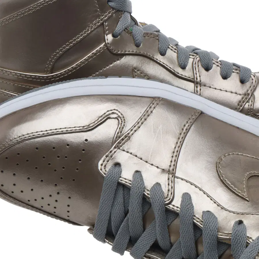 Air Jordan 1 Retro High Metallic Zinc