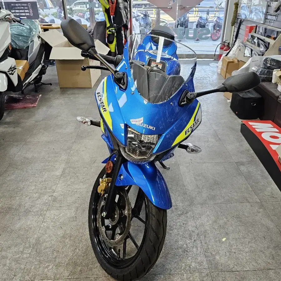 2023 스즈키 GSX-R125