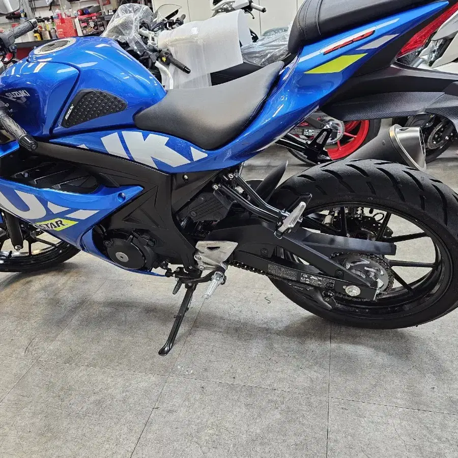 2023 스즈키 GSX-R125