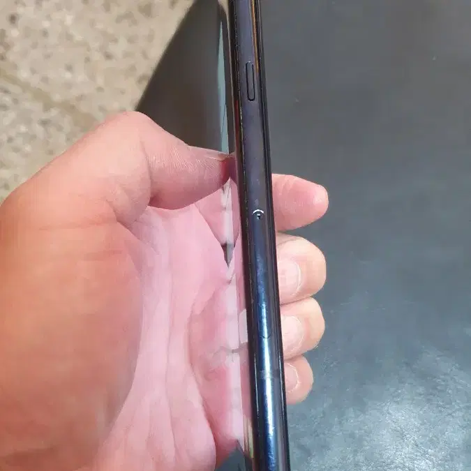 LG G8