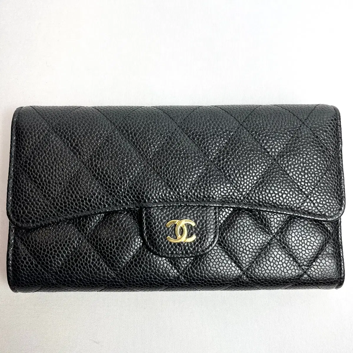 Chanel (Keum) Black Caviar Classic (Women) Long Wallet #19