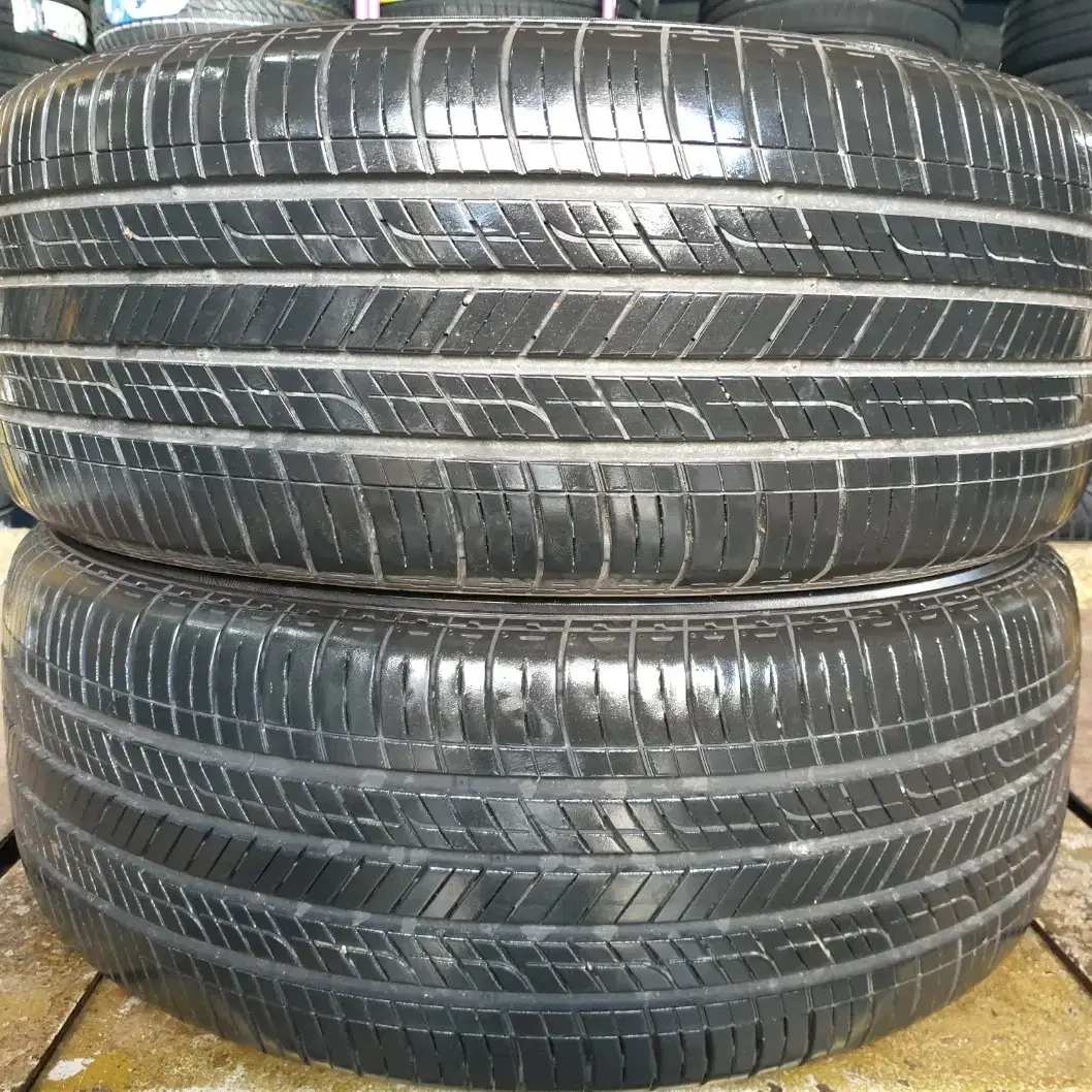 2555519/중고타이어 금호 크루젠HP51 255/55R19 2개 세트