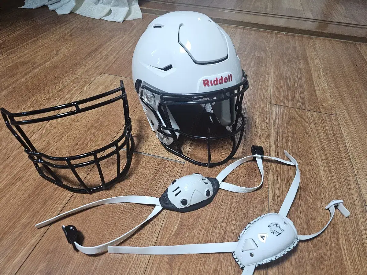 리델(Riddell) 스피드 플렉스 23년 A급 L  미식축구 헬멧 판매