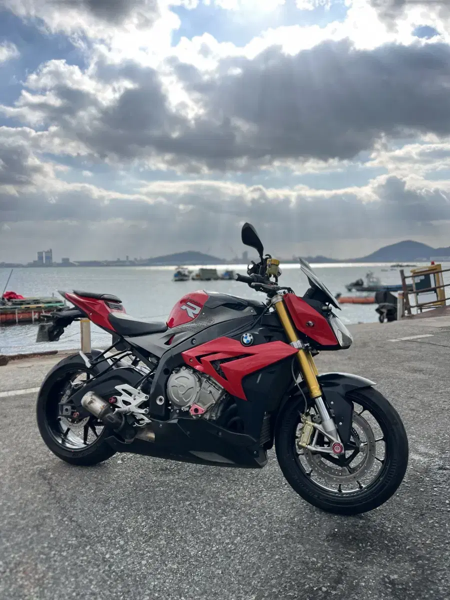 BMW s1000r 14년식