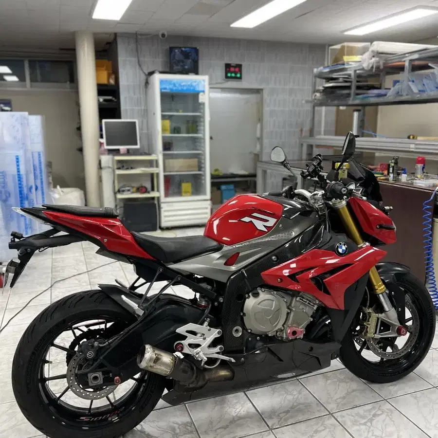 BMW s1000r 14년식