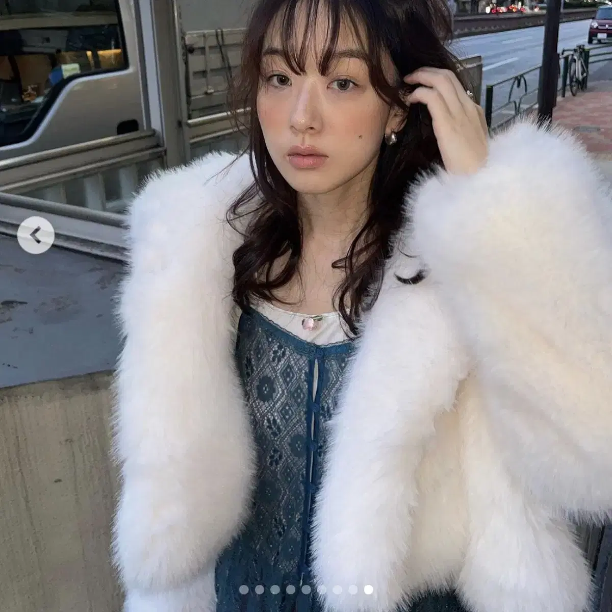 플레따 퍼 자켓 화이트 fletta faux fur jacket