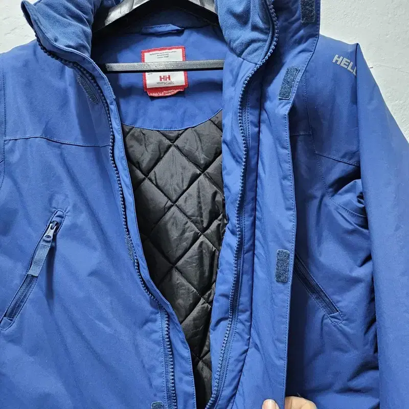 HELLY HANSEN ITALY 블루 패딩 남 152/12 J2957