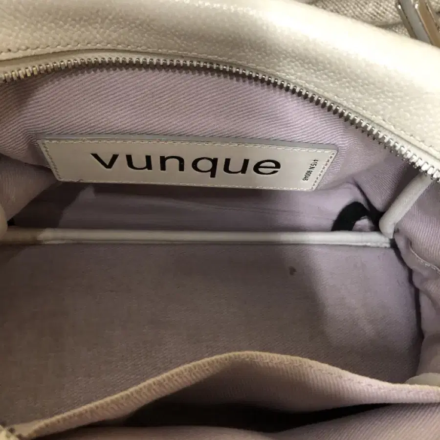 vunque 화이트 토트백