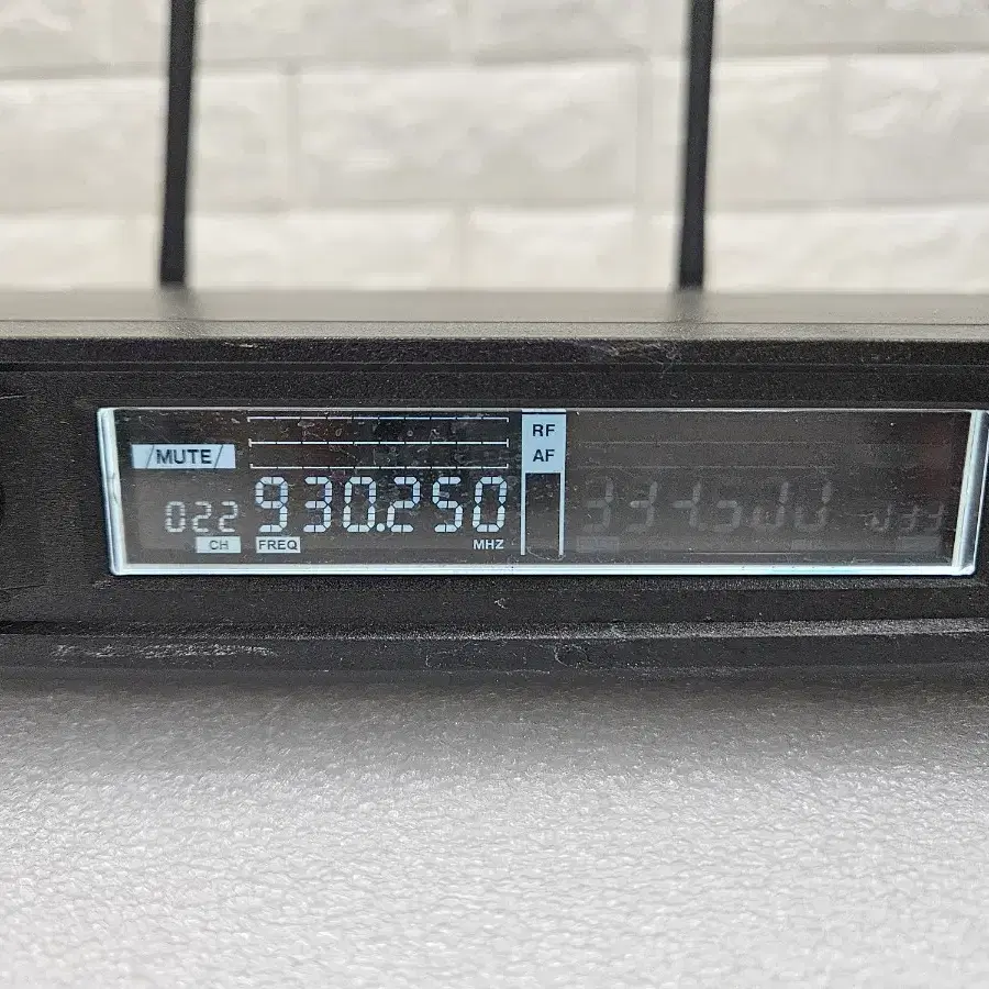 DVON PLX-550DR 무선 마이크 수신기 입니다