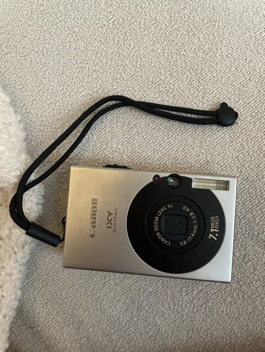 캐논 ixus 70