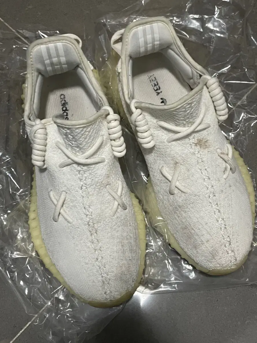 아디다스 이지부스트 350 V2 Cream/Triple -UK7(255)