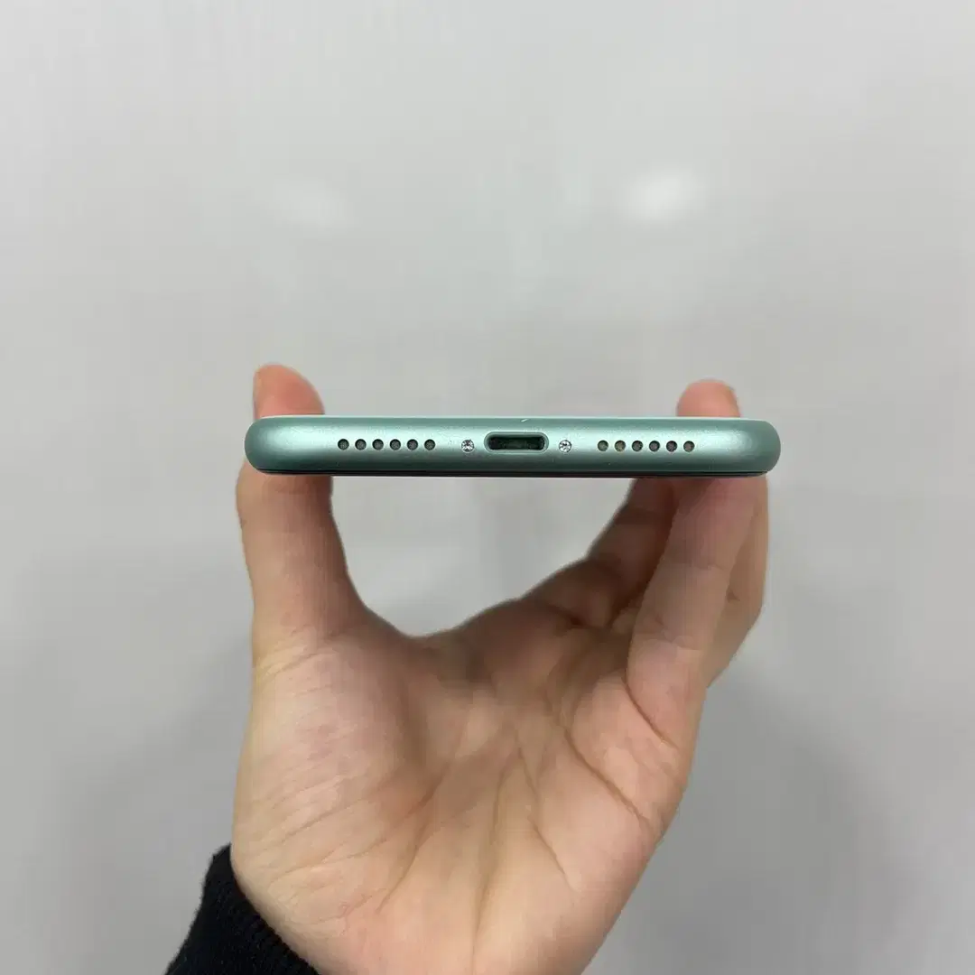 아이폰11 그린 64GB A급 부산 중고폰 팝니다 55864