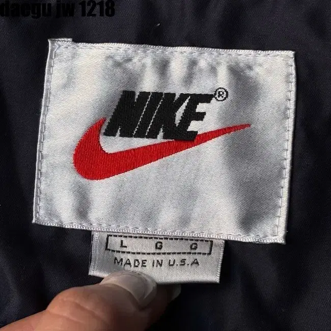 L 105 NIKE JACKET 나이키 자켓