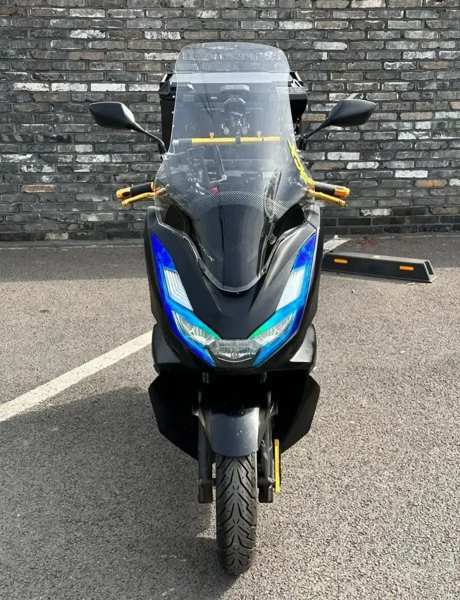 PCX125 2021년식 / 배달풀튜닝 3만Km 최저가