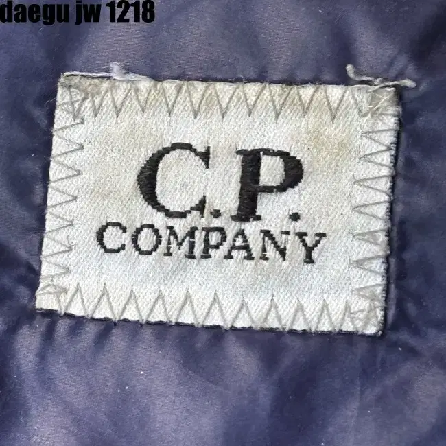 95- CP COMPANY JUMPER cp컴퍼니 패딩 점퍼