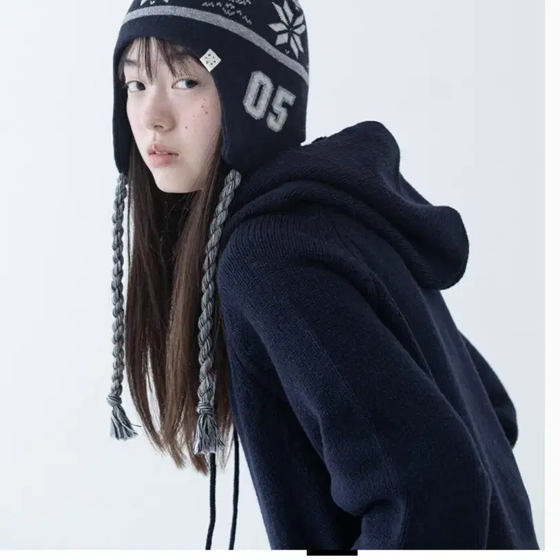 오헤시오 비니 BELL EARFLAP BEANIE