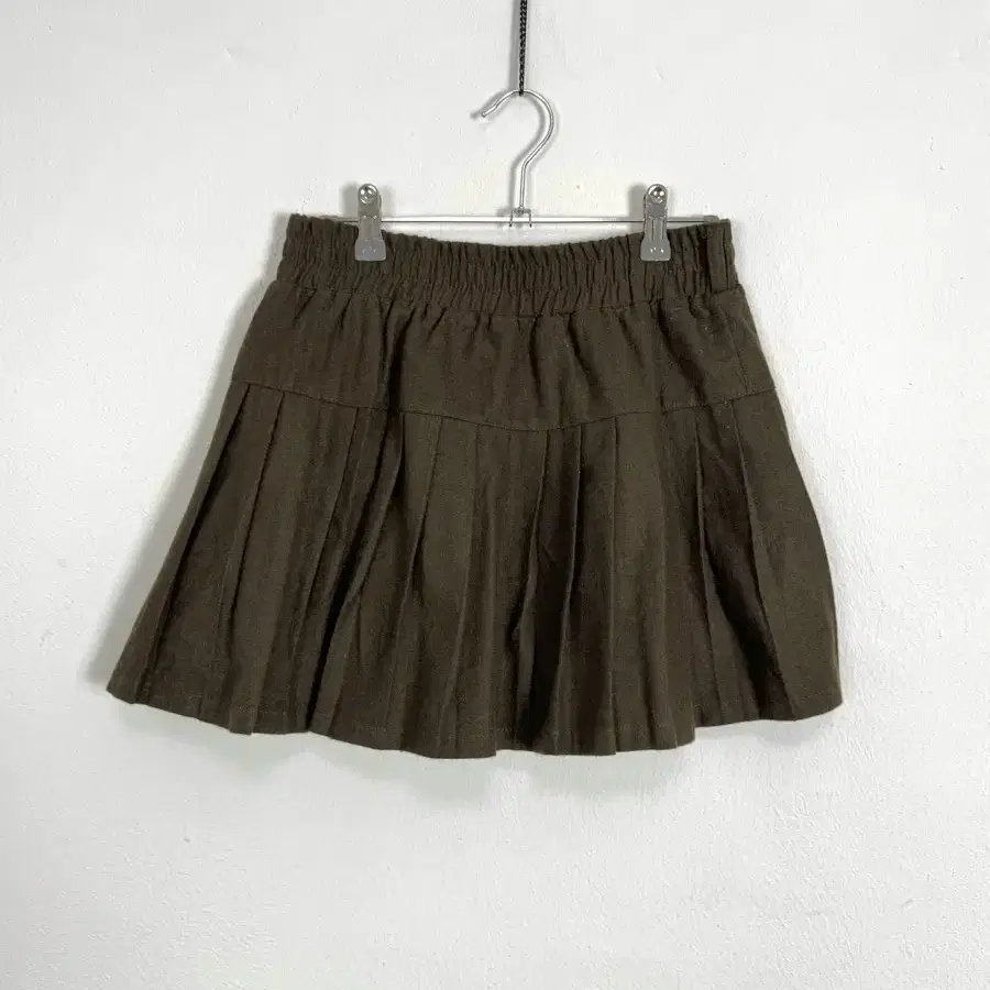 vintage pleated mini skirt