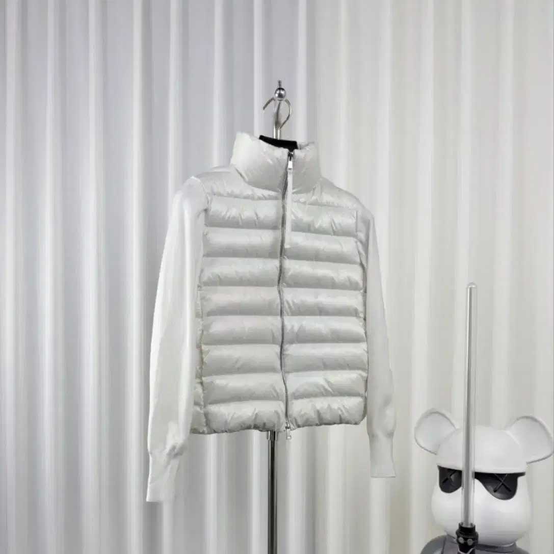 Moncler 몽클레어 오리털 패딩