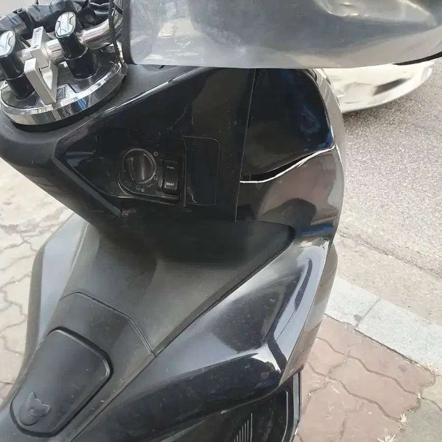 20년식 pcx125 판매합니다