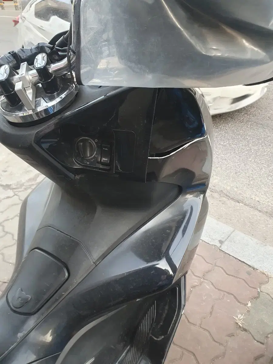 20년식 pcx125 판매합니다