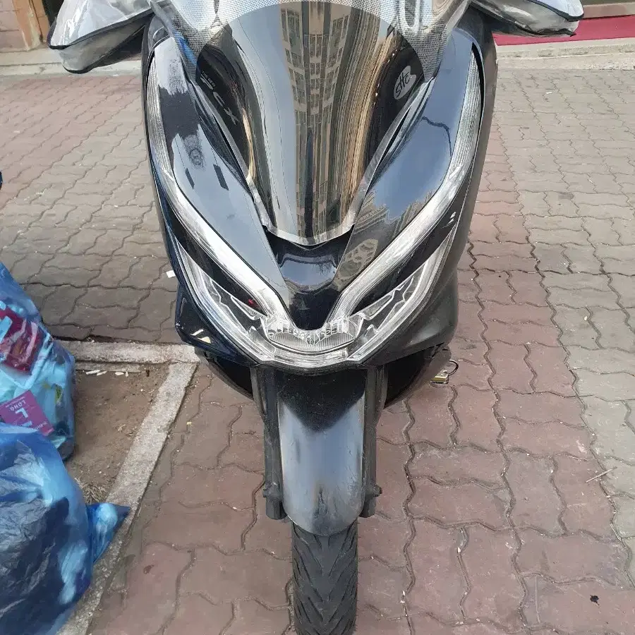 20년식 pcx125 판매합니다