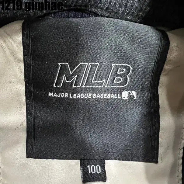 100 MLB 양키즈 패딩