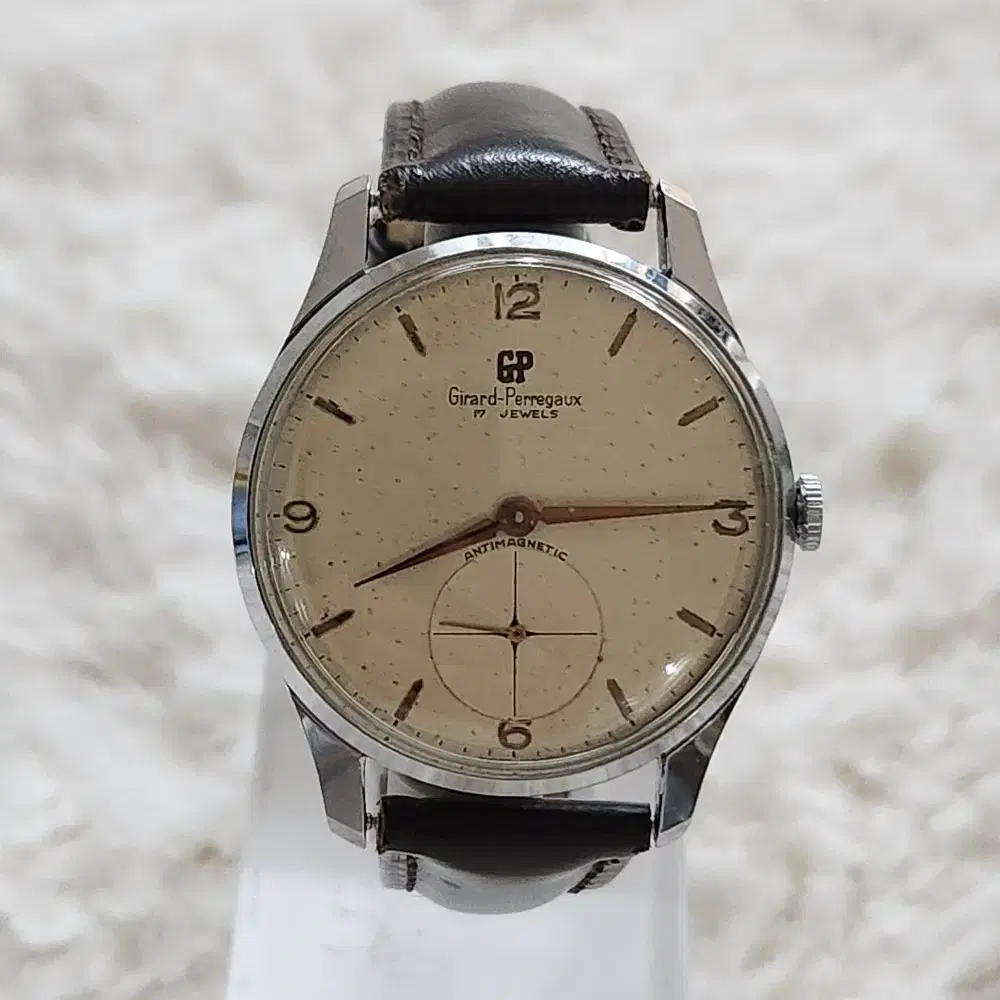 # 223 ) GIRARD PERREGAUX VINTAGE