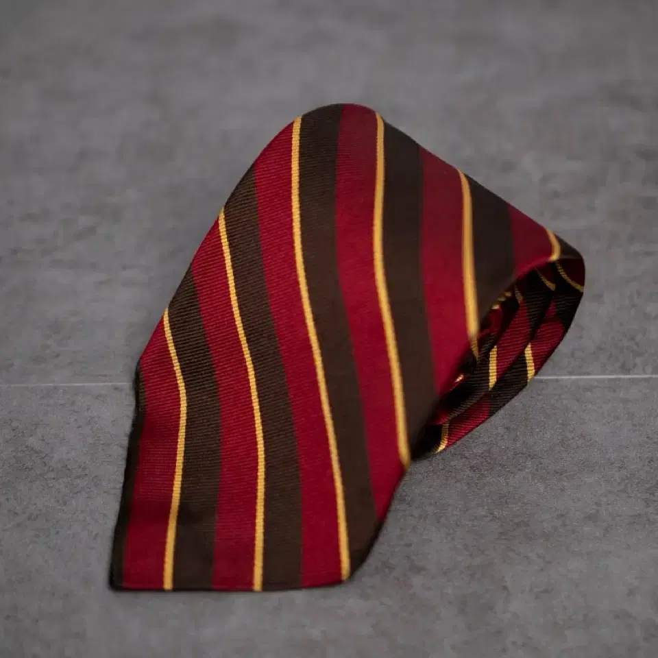 Old Polo Ralph Lauren Silk Tie (9.5)