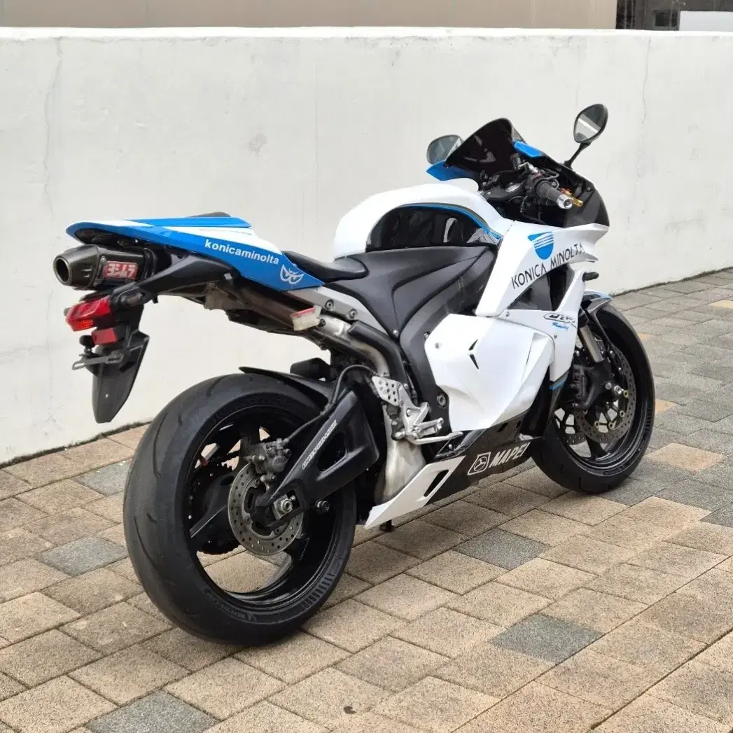 2009년식 CBR600RR 미놀타 판매합니다.