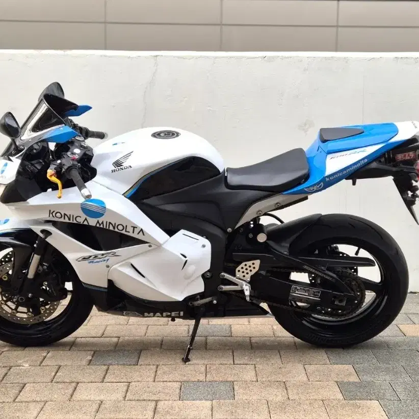 2009년식 CBR600RR 미놀타 판매합니다.