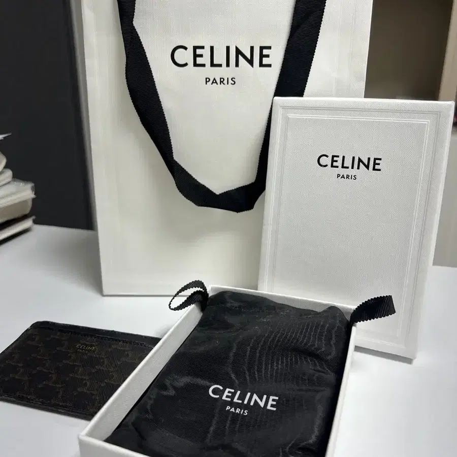 셀린느 카드지갑 풀박스 (Celine wallet)