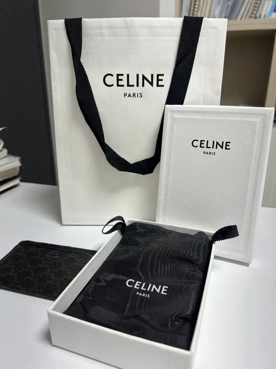 셀린느 카드지갑 풀박스 (Celine wallet)