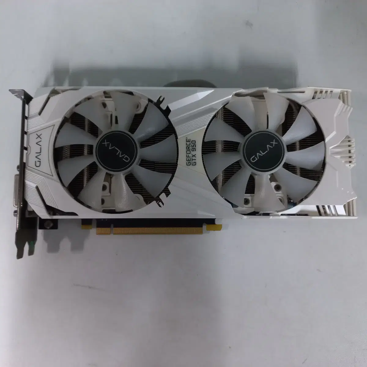 갤럭시 지포스 GTX950 개간지 EXOC V2 D5 2GB