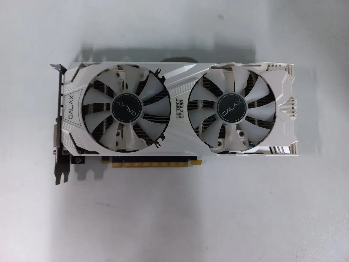 갤럭시 지포스 GTX950 개간지 EXOC V2 D5 2GB