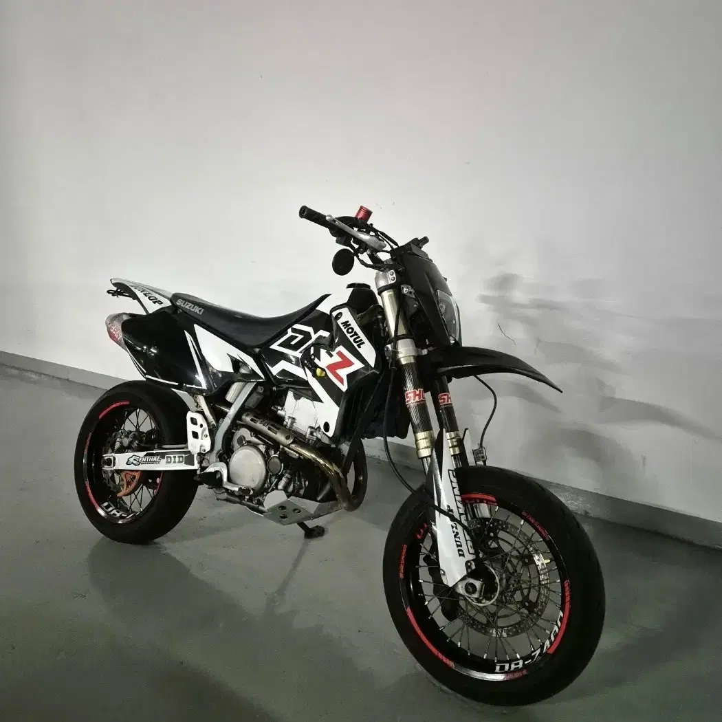 2008 스즈끼 DR400 DRZ400SM 판매합니다.