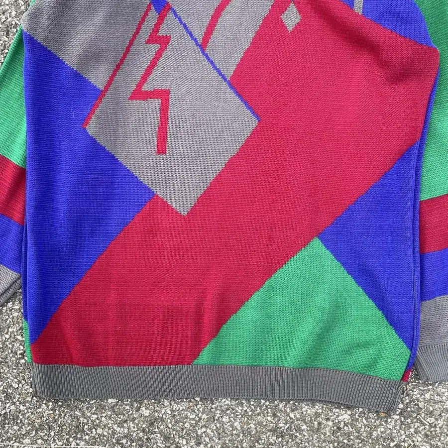 90s St.crfenion graphics Kint Sweater