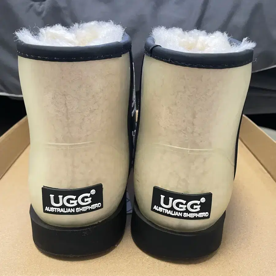 호주 ugg 클리어부츠 36