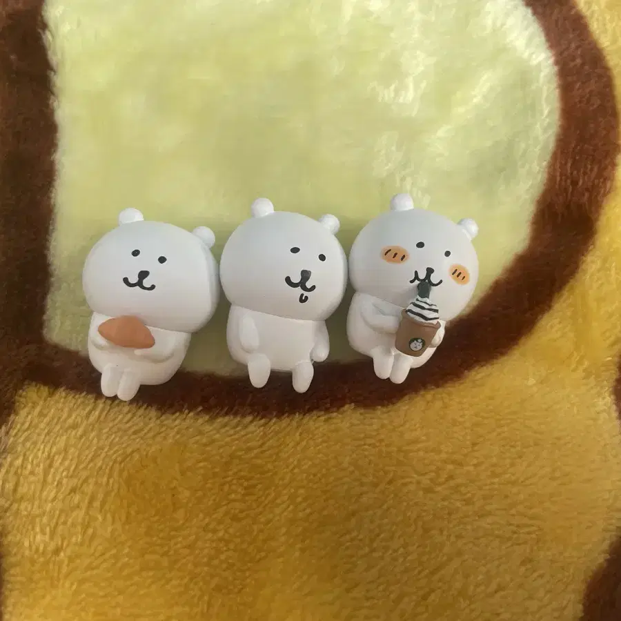 농담곰 피규어