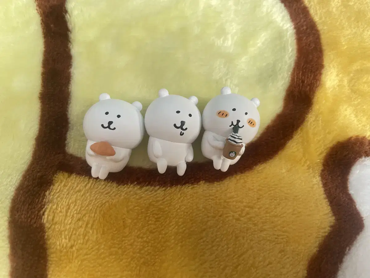 농담곰 피규어