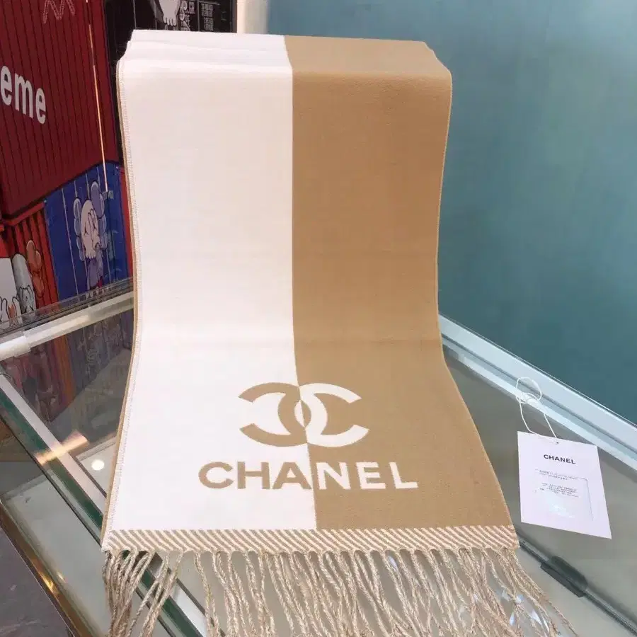 Chanel 샤넬 여사 스카프