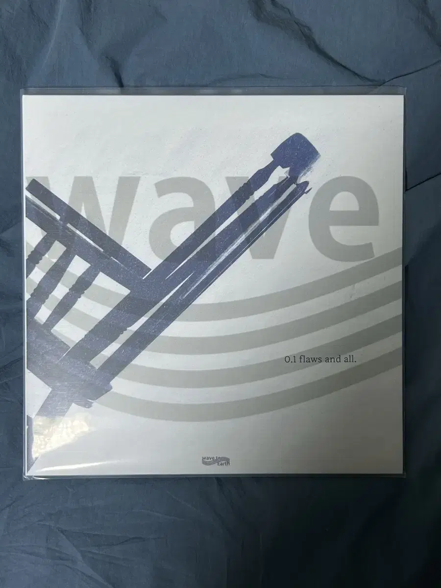 wave to earth lp 0.1 flaws and all