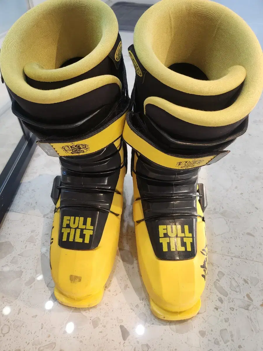 Mogul Ski Boots Full Tilt