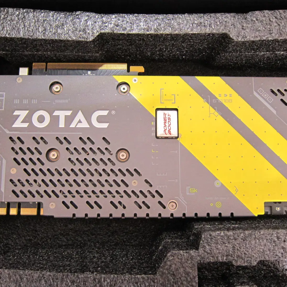 ZOTAC AMP 지포스 GTX1080 D5X 8GB