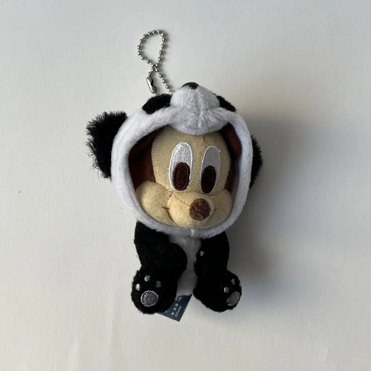 Disney " Panda Mickey Mouse " keyring