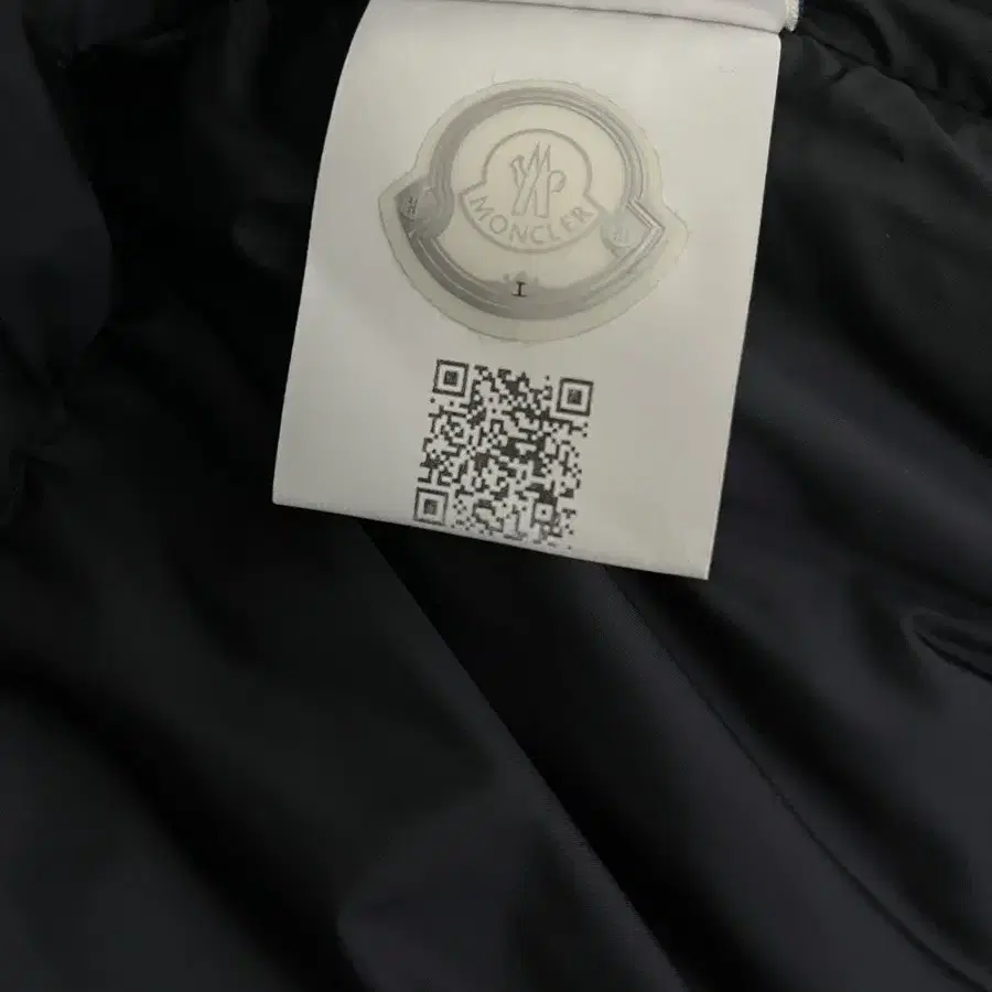 Moncler navy padding