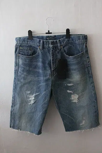 Saint laurent 생로랑 청바지 데님 쇼츠 새제품