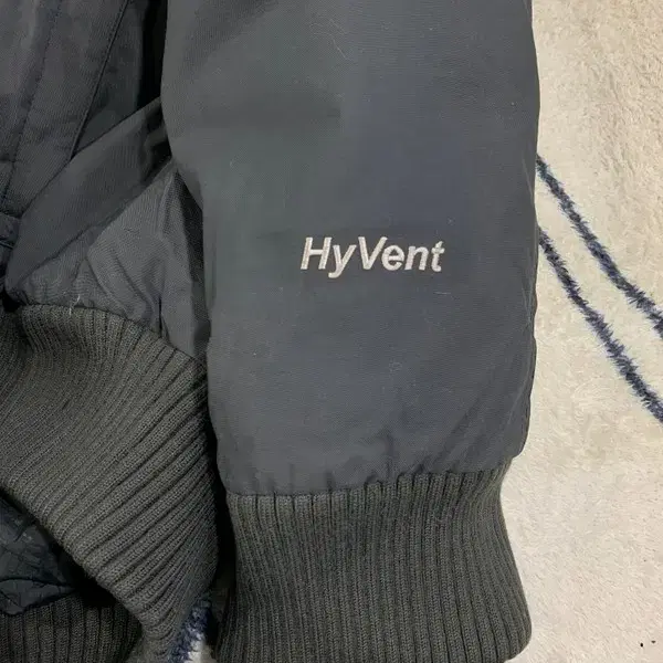 노스페이스 HYVENT 남성용 패딩 M