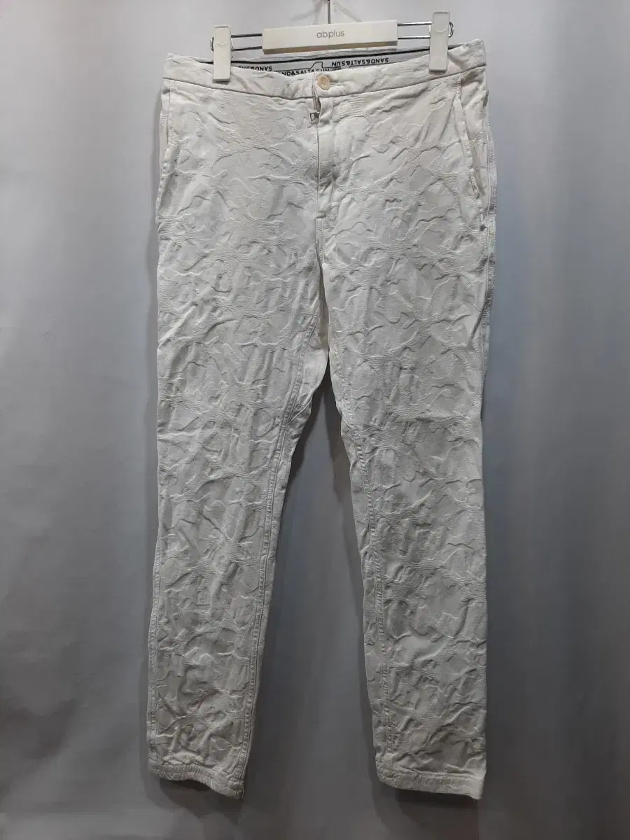 BLUEY SAND&SALT&SUN Ivory self-patterned cotton pants made in Japan