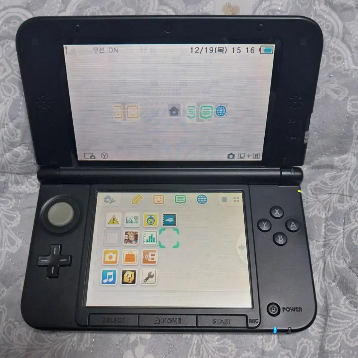 닌텐도 3ds xl 팝니다